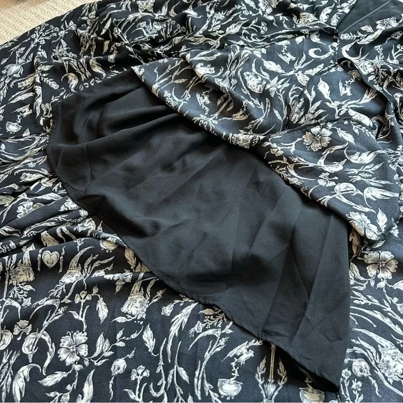 EUC Belladonna Maxi Dress in Cottage Witch Toile Print - Picture 12 of 12